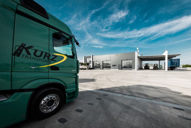 Kurz Transporte expandiert